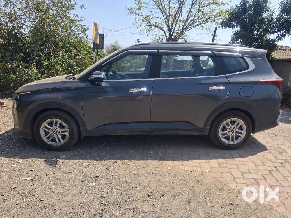 Kia Carens 2022 Diesel 85053 Km Driven