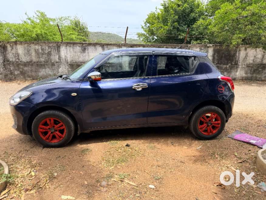 Maruti Suzuki Swift Lxi Optional-o, 2019, Petrol