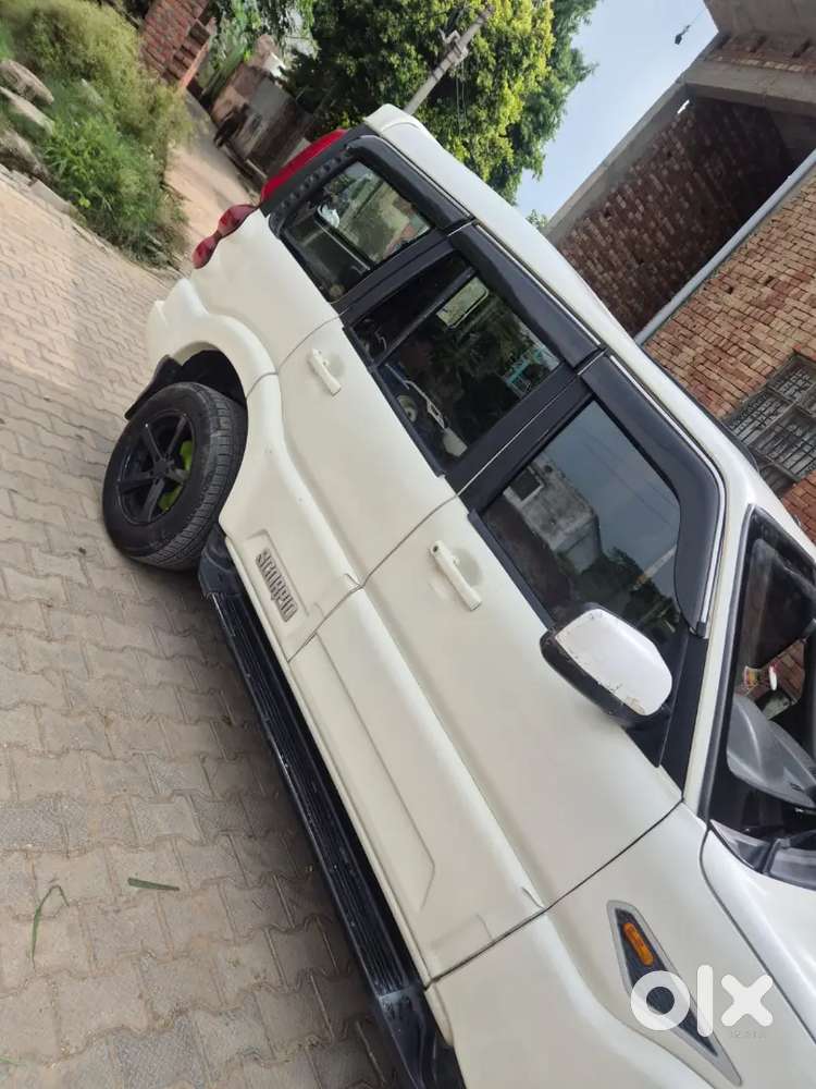 Mahindra Scorpio 2.2 Diesel 2017