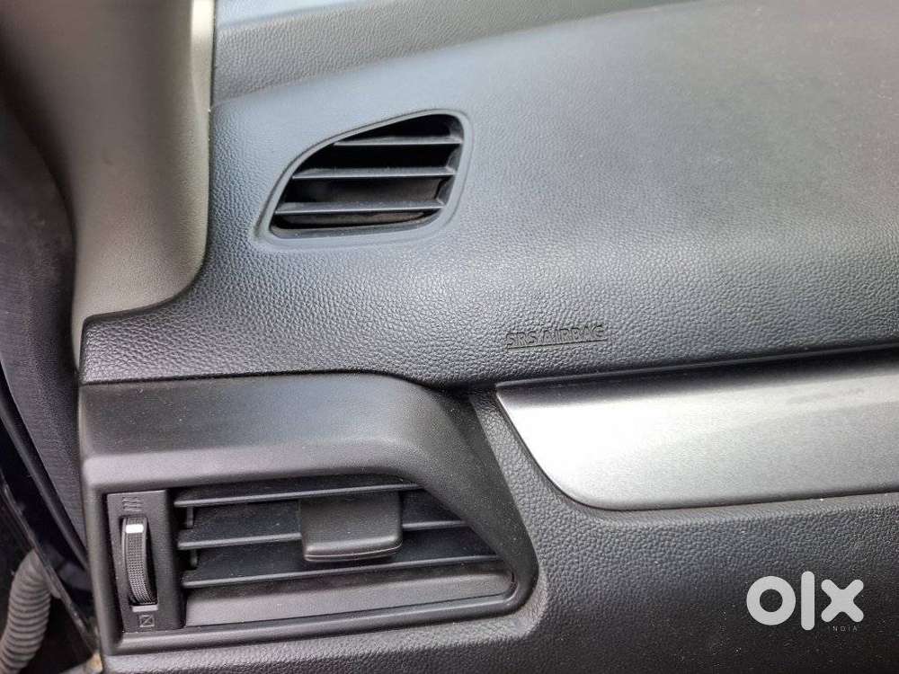 Maruti Suzuki Swift Vxi + Manual, 2019, Petrol
