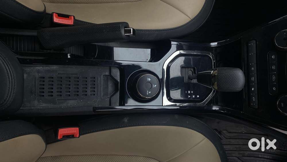 Tata Nexon 1.5 Revotorq Xza Plus Kaziranga, 2023, Petrol