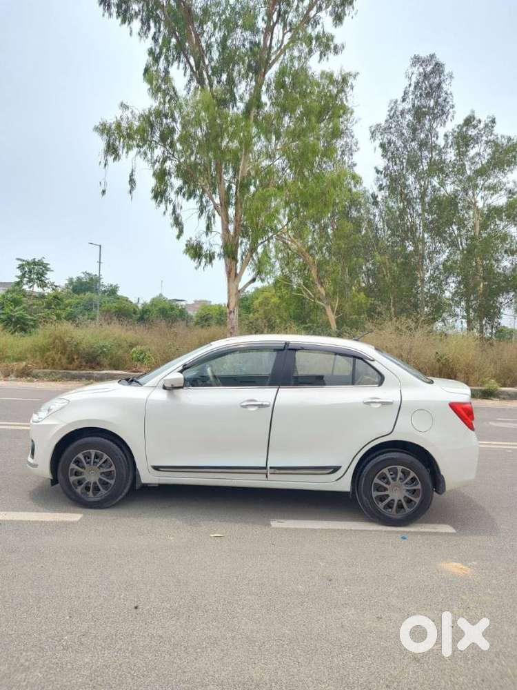 Maruti Suzuki Swift Dzire 1.2 Vxi Bsiv, 2019, Petrol