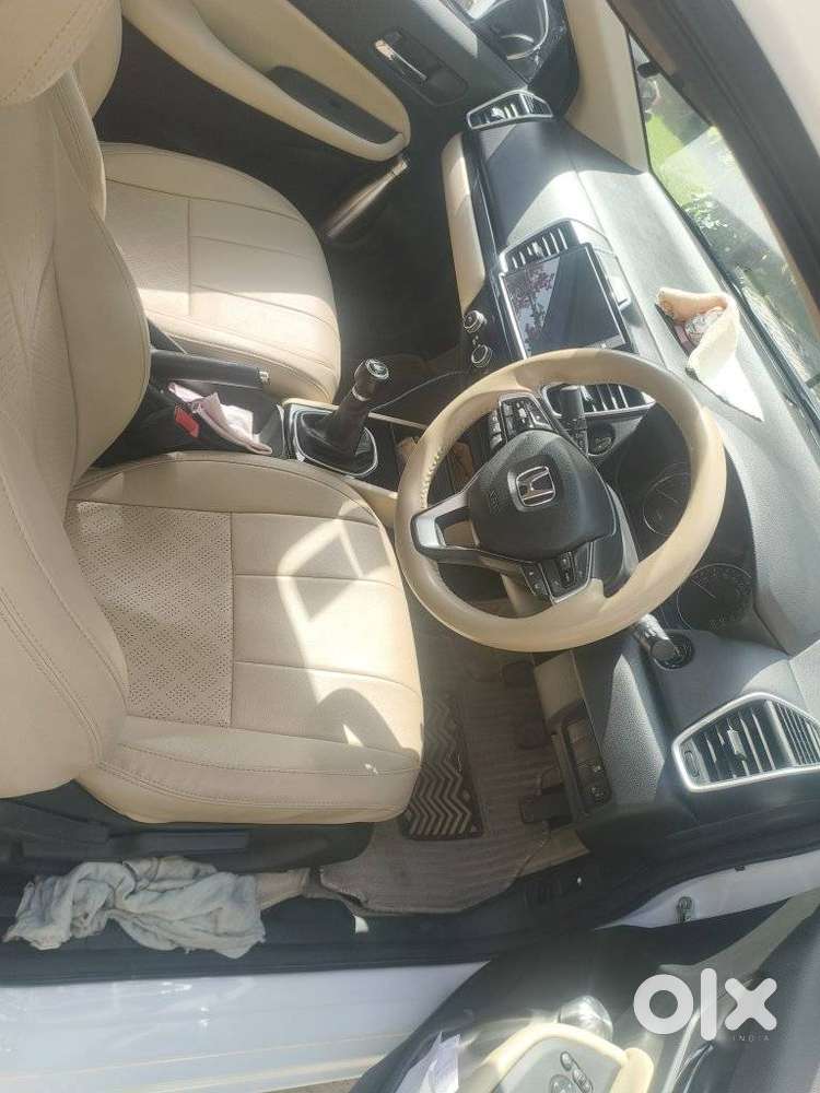 Honda City 1.5 V Cvt I-vtec Mt, 2025, Petrol