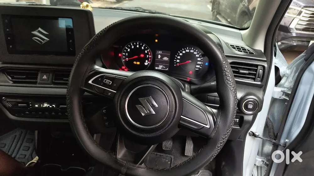 Urgent Sale – Well Maintained Maruti Suzuki Swift Vxi Optional 2025