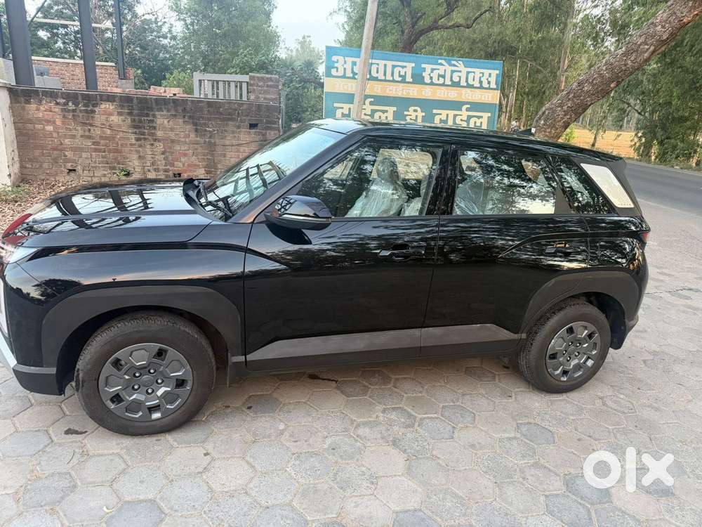 Hyundai Venue, 2025, Petrol