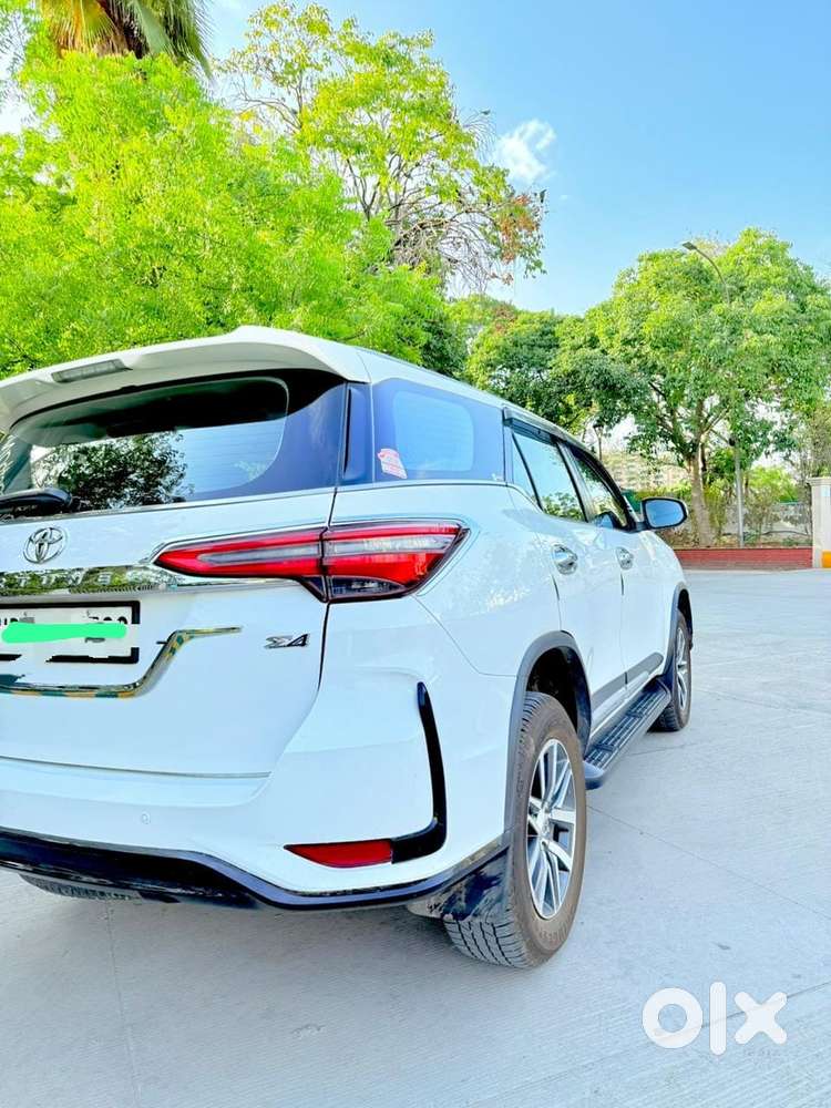 Toyota Fortuner 4x4 At, 2018, Diesel