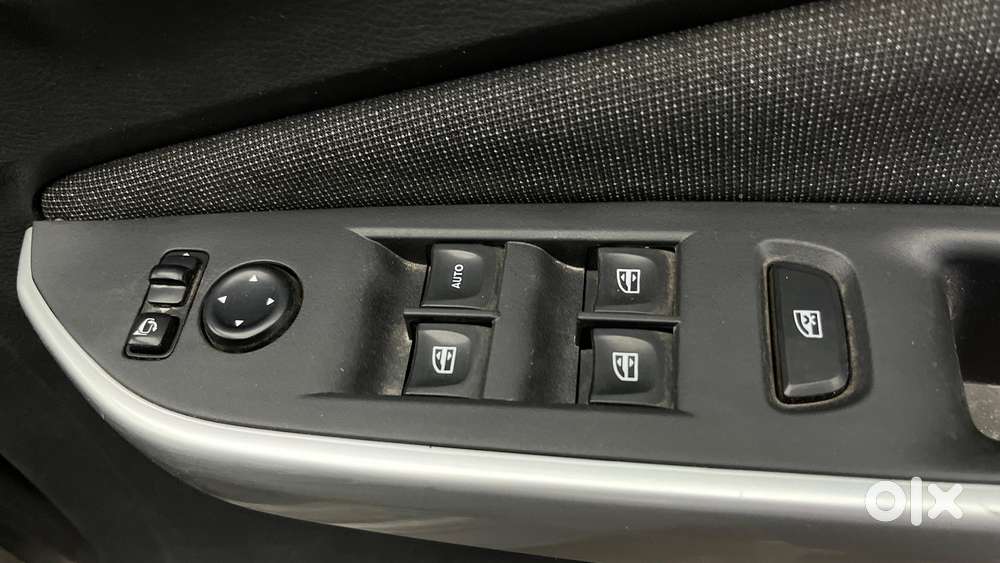 Nissan Magnite 1.0 Xv Premium Turbo (o), 2021, Petrol