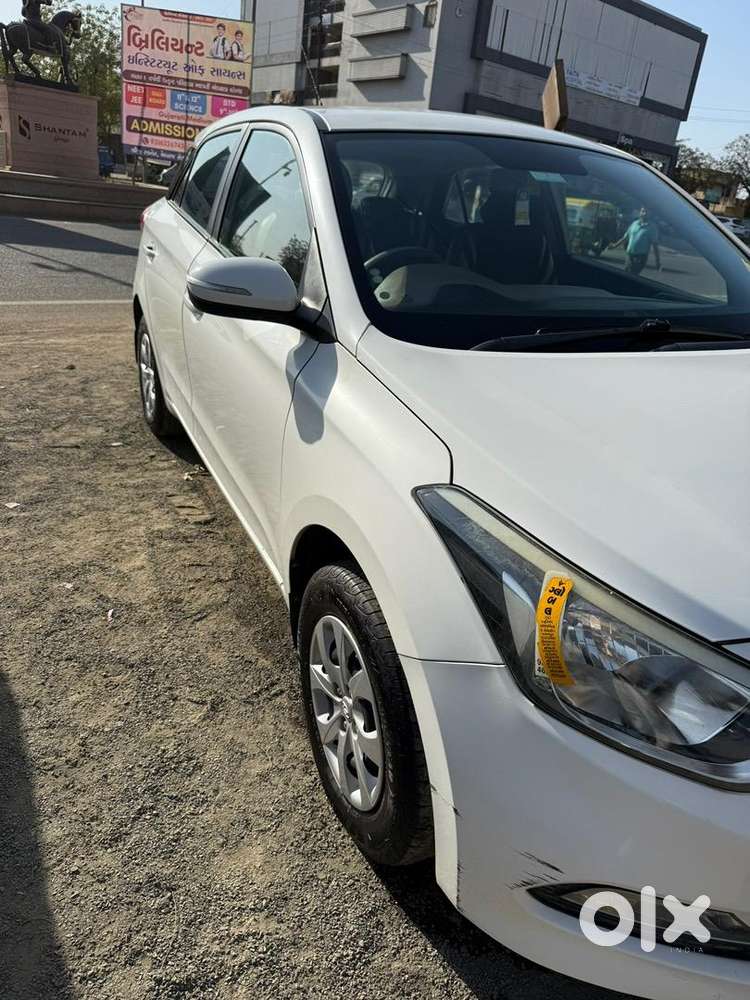 Hyundai Elite I20 2017 Petrol  1 St Owner Well Maintained