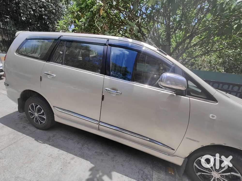 Toyota Innova 2012 Diesel 2nd Owner