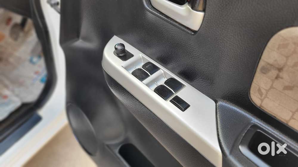Maruti Suzuki Wagon R Vxi 1.2, 2015, Petrol