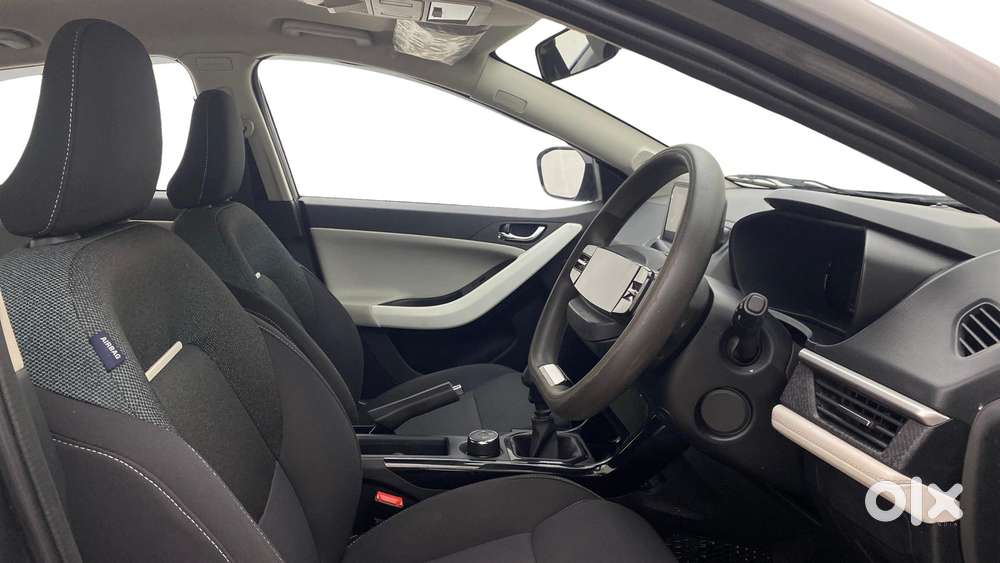Tata Nexon Creative 1.2 Revotron Petrol 6 Mt, 2023, Petrol