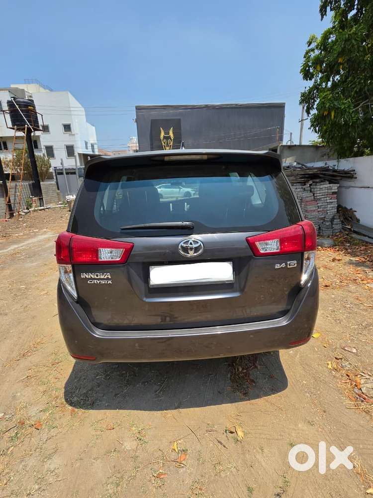 Toyota Innova Crysta 2.4 G Mt, 2022, Diesel