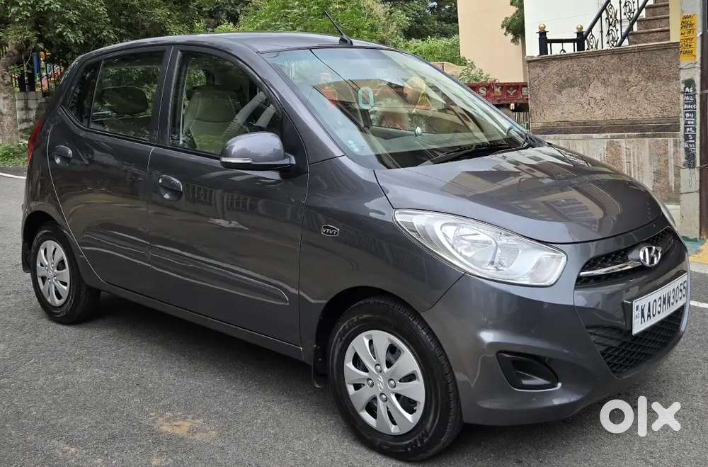 Hyundai I10 Sportz 1.2 Automatic 2011