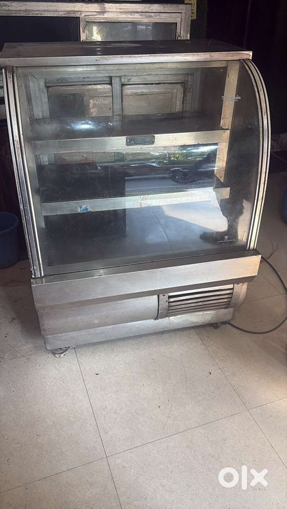 Counter fridge