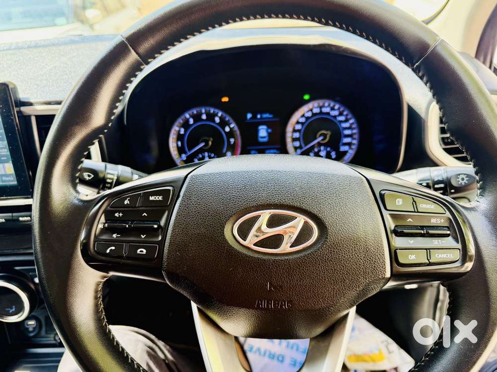 Hyundai Venue 1.0 Sx (o) Turbo Dct, 2019, Petrol