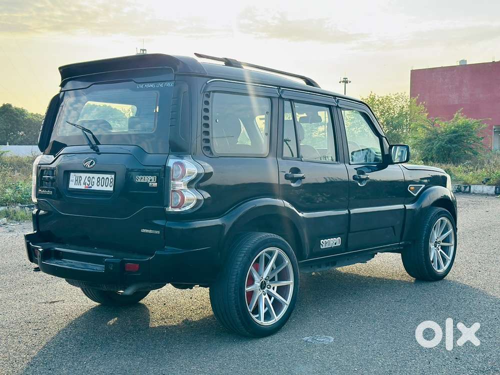 Mahindra Scorpio Diesel 2017