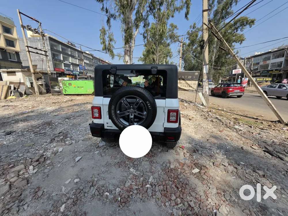 Mahindra Thar Petrol 2023