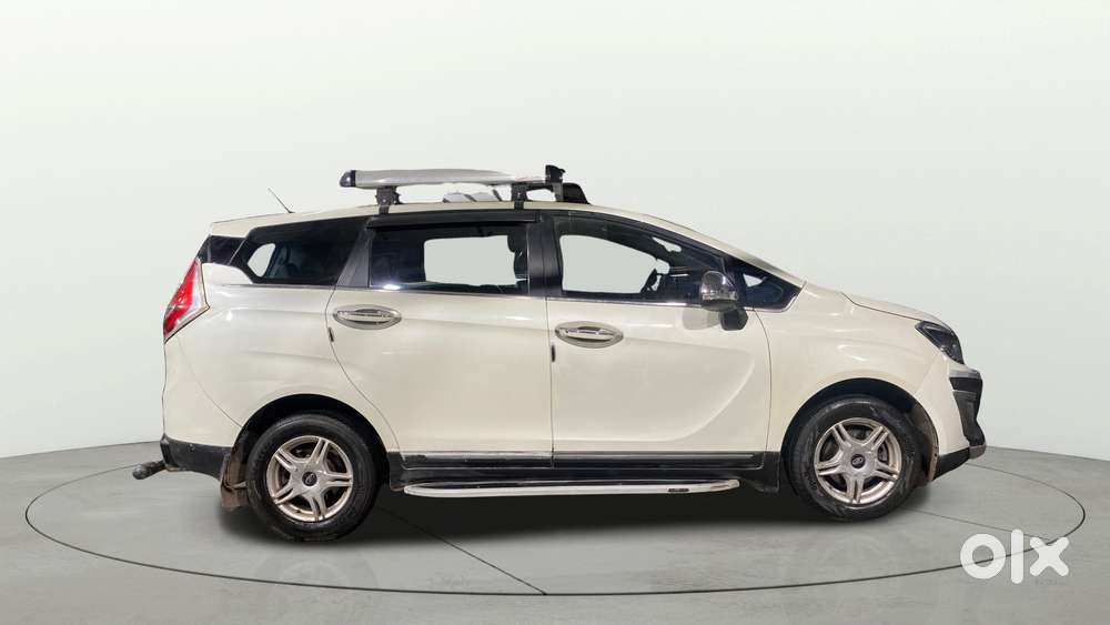 Mahindra Marazzo M6 8str, 2018, Diesel