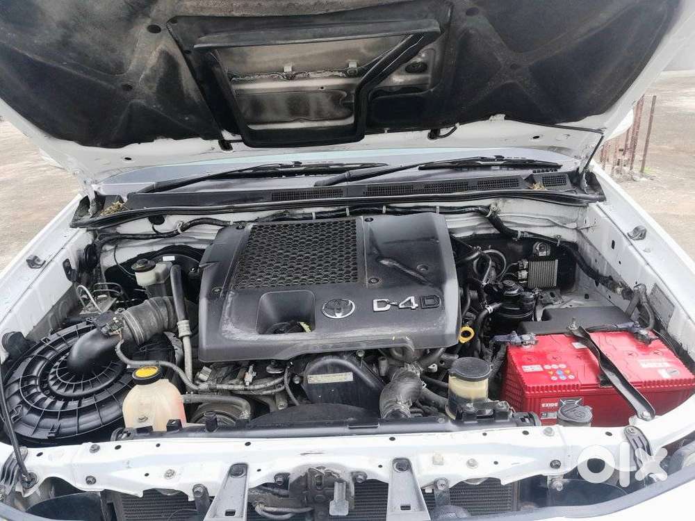 Toyota Fortuner 3.0 4x2 Automatic, 2012, Diesel