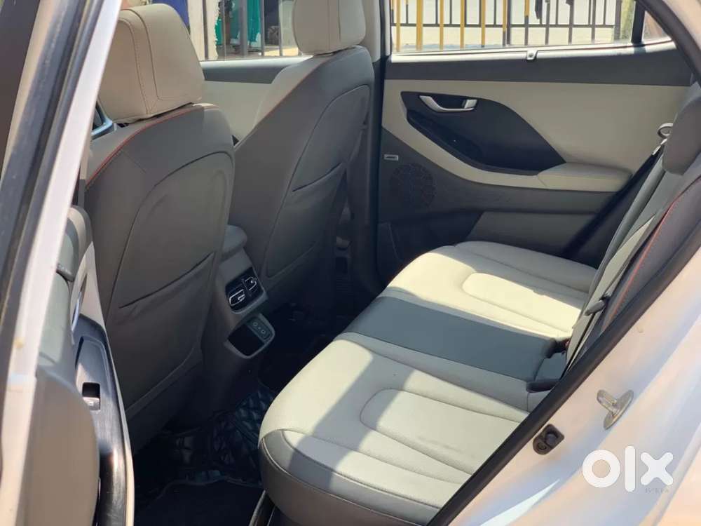 Hyundai Creta 1.5 Sx (o) Knight Diesel At, 2024, Diesel