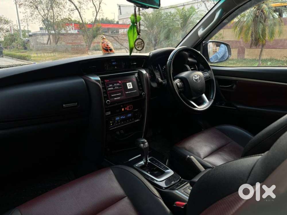 Toyota Fortuner Legender 4x2 At 2.8, 2024, Diesel