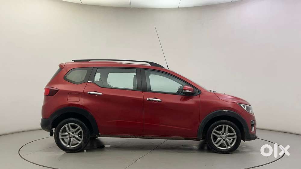 Renault Triber Rxz, 2019, Petrol