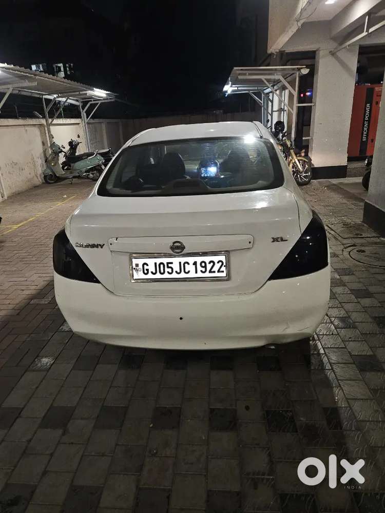 Nissan Sunny Diesel 2012