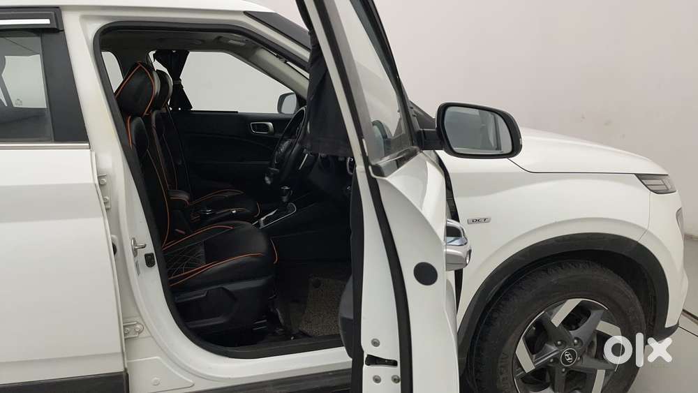 Hyundai Venue 1.0 Sx (o) Turbo Dct, 2022, Petrol