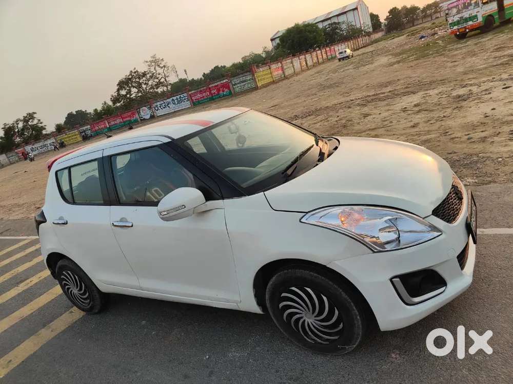Maruti Suzuki Swift 2017 Diesel 102500 Km Driven