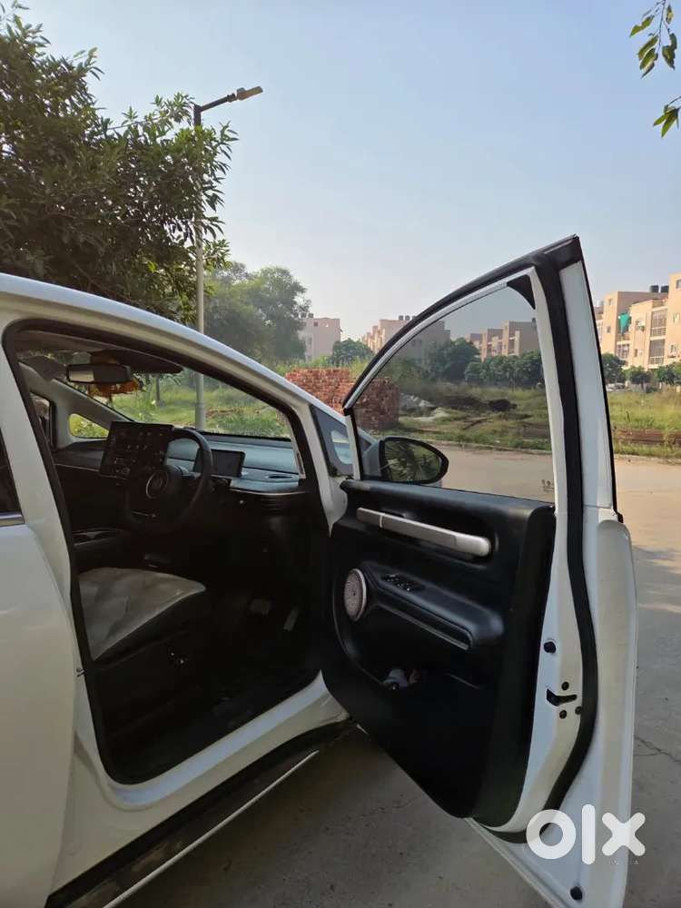 Mg Windsor Ev 2025 Essence Pro