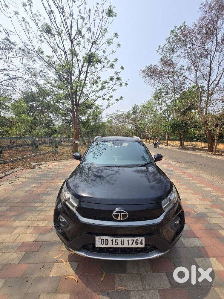 Tata Nexon 1.2 Revotron Xz Plus Hs Dark Edition, 2022, Petrol