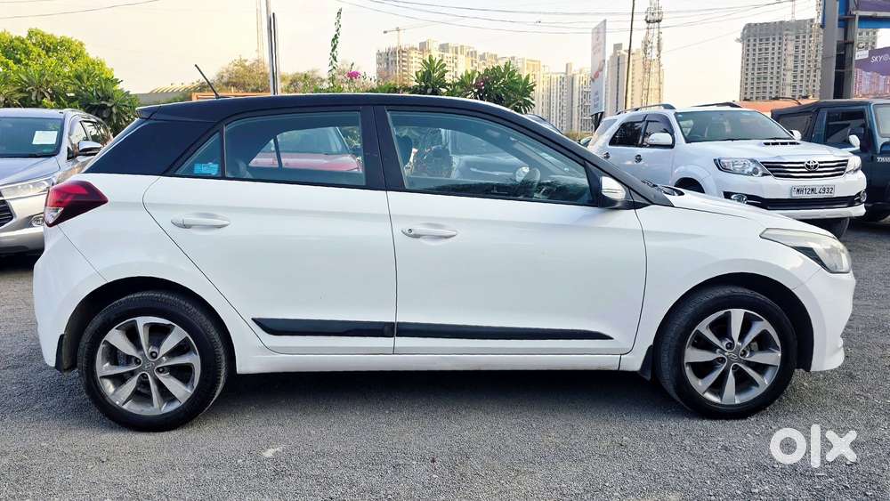 Hyundai I20 Asta (o) 1.2 Mt Dual Tone, 2018, Petrol