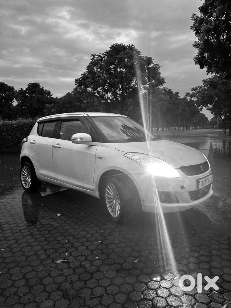 Maruti Suzuki Swift 2012