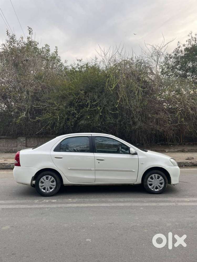 Toyota Etios 2010-2012 G, 2012, Petrol