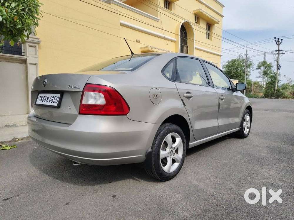 Skoda Rapid 1.6 Mpi Elegance, 2014, Diesel