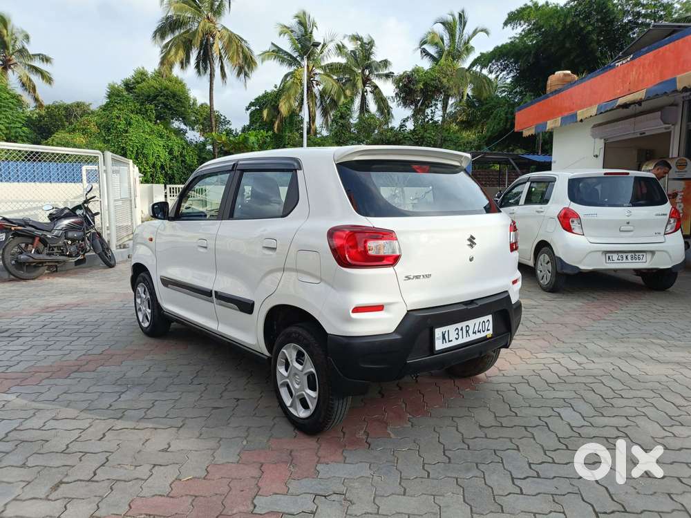 Maruti Suzuki S-presso Vxi Plus, 2022, Petrol