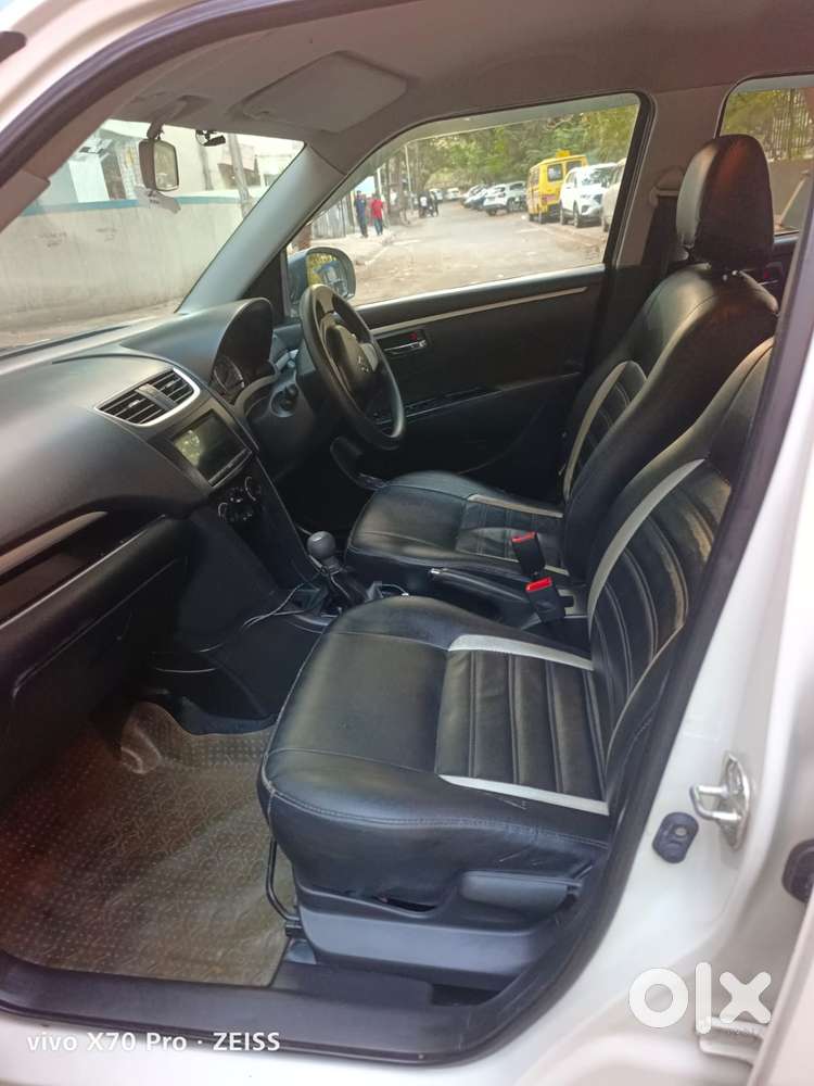Maruti Suzuki Swift Vxi With Abs, 2015, Petrol
