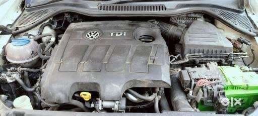 Vw Polo Highline Plus 2016 (top End Model)