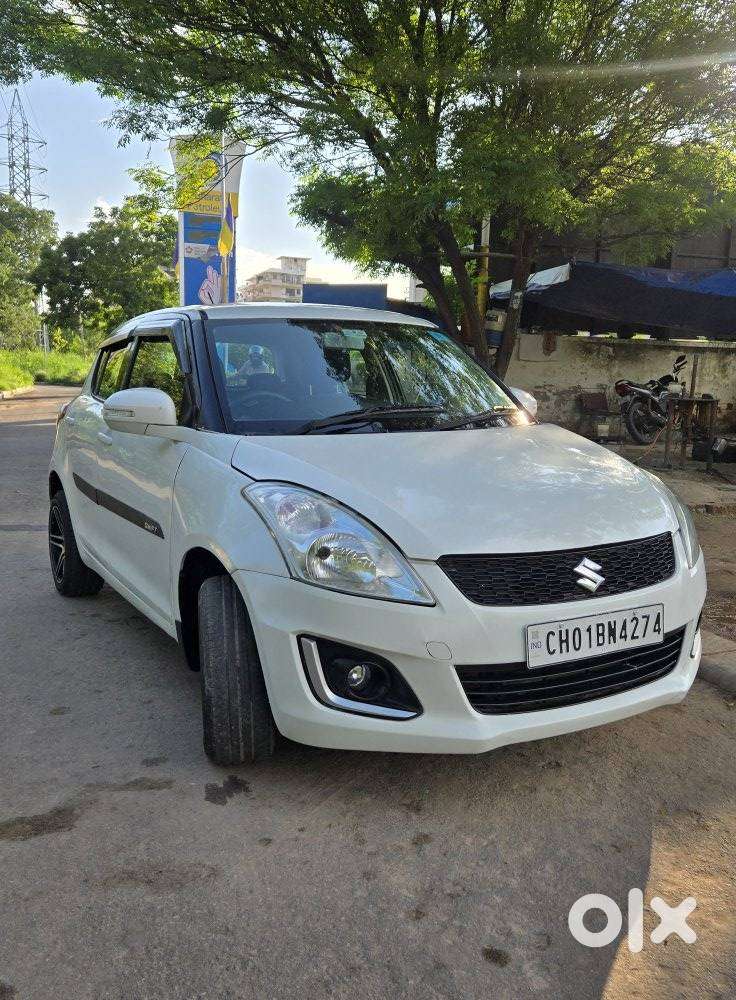 Maruti Suzuki Swift Vxi With Abs, 2017, Petrol