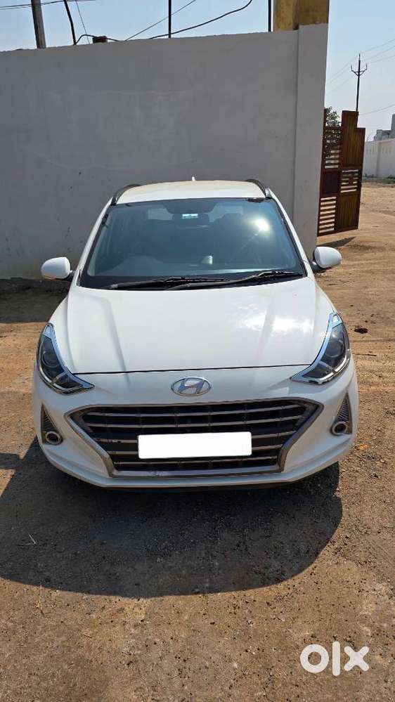 Hyundai Grand I10 Nios Sportz 1.2 At, 2020, Petrol