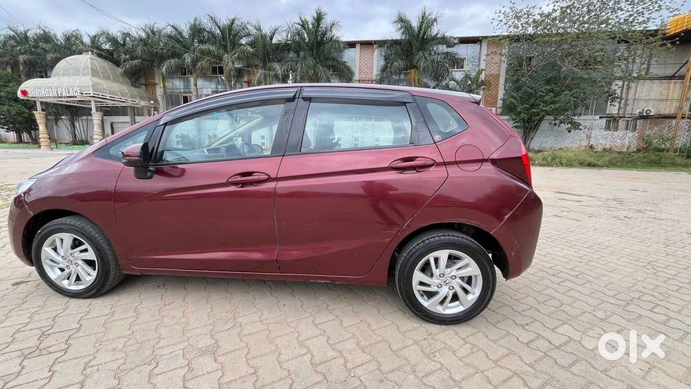Honda Jazz 2016 Petrol Well Maintained