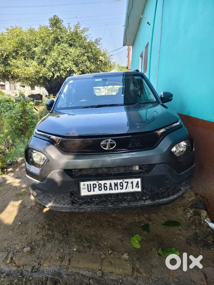 Tata Punch Adv 1.2p Mt Rt Bs6 Revotron 2024