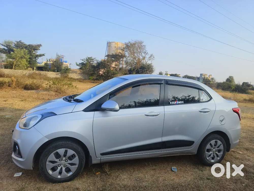Hyundai Xcent 2016