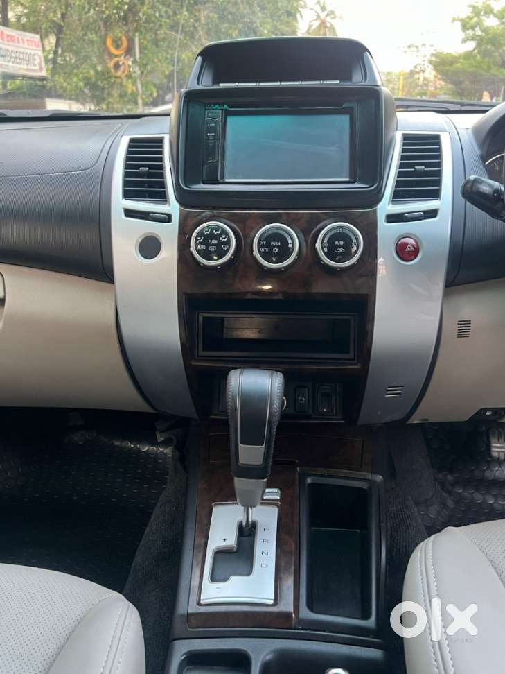 Mitsubishi Pajero Sport 4x2 Automatic, 2016, Diesel
