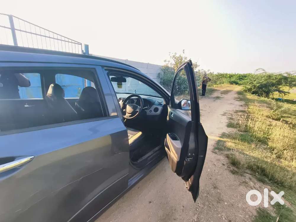 Hyundai Grand I10 2016 Petrol Well Maintained