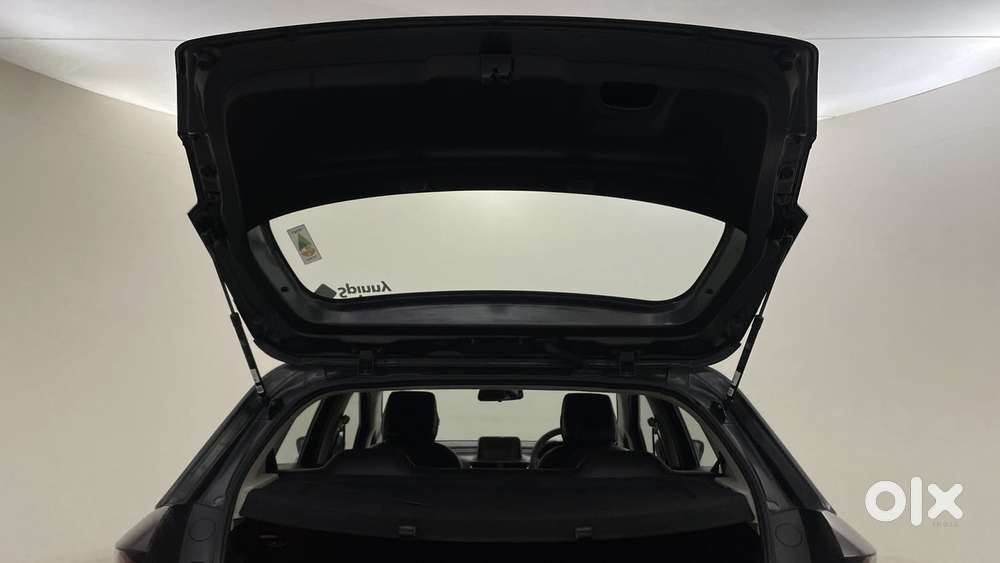 Tata Altroz 1.2 Xt I-turbo Petrol, 2021, Petrol