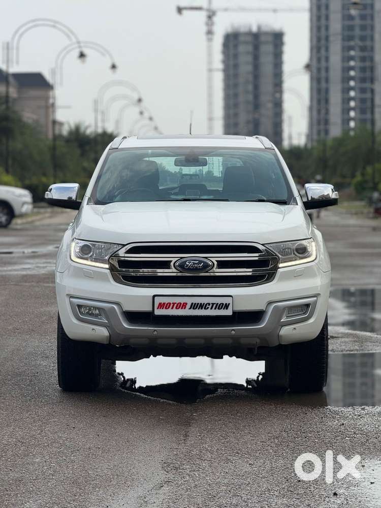 Ford Endeavour 3.2 Titanium Plus 4x4 At, 2016, Diesel