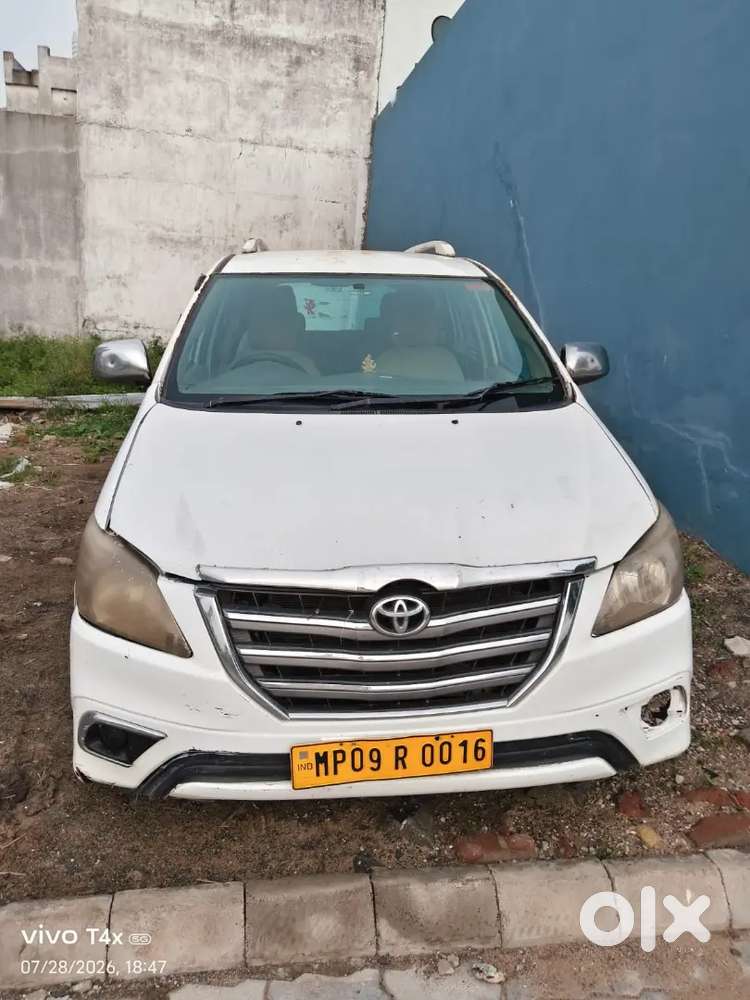 Toyota Innova Diesel 2013