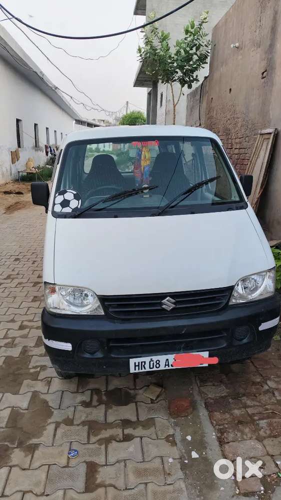 Gadi Ok H Seat Cover Ka Kam Hone Wala H Baki Sab Thik H