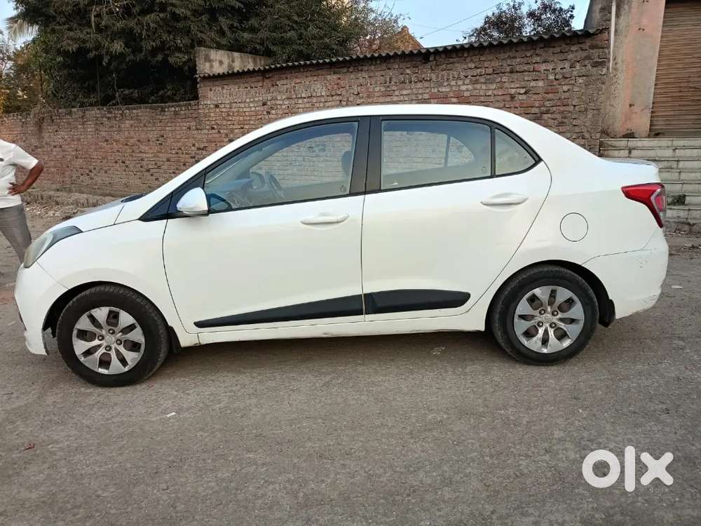 Hyundai Xcent 2016 Diesel Good Condition